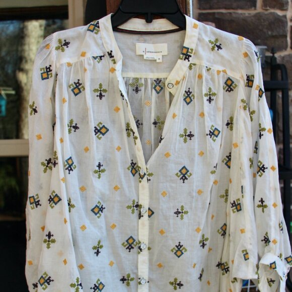 Embroidered White Blouse - Picture 1 of 5
